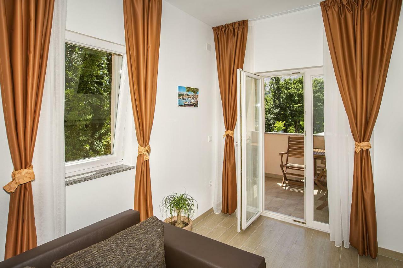 Residence Mediterraneo II Baška Extérieur photo